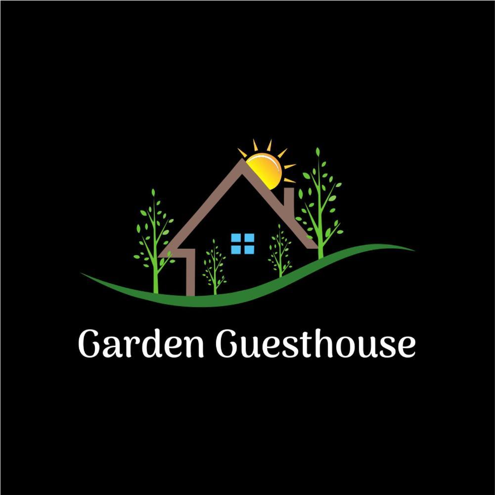 Garden Guesthouse Gjakova Exteriér fotografie